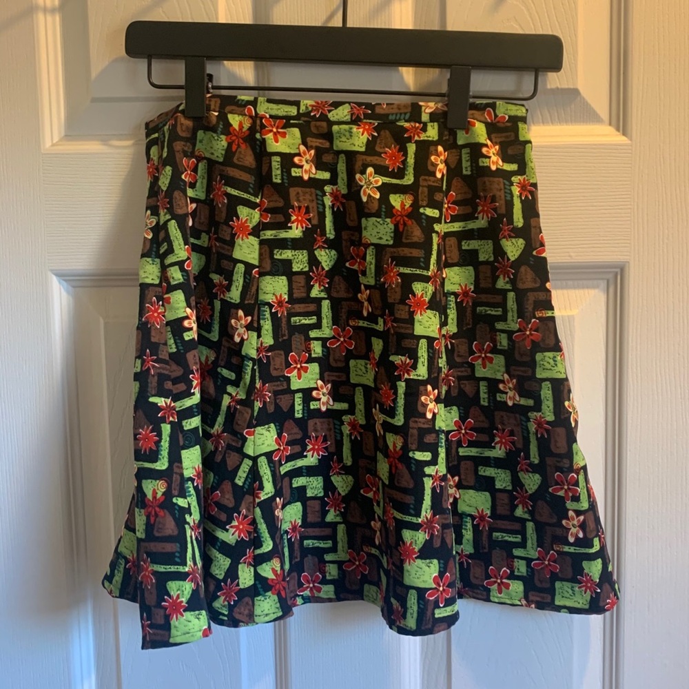 Vintage Necessary Objects 90s skater skirt VTG